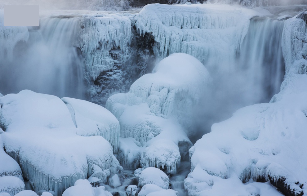 Ниагарский водопад выглядит ошеломляюще, когда он частично замерз. ( 20 фото )